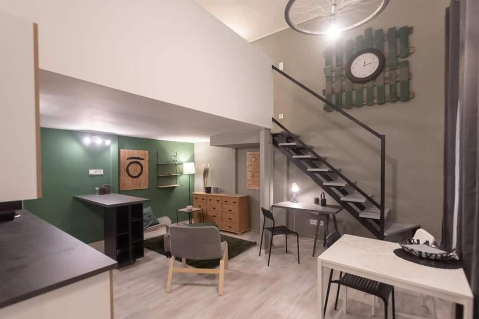 Central Stay Gozsdu Будапеща Екстериор снимка