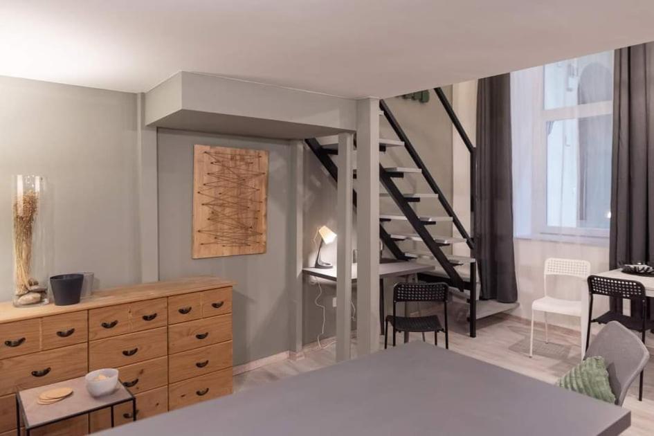 Central Stay Gozsdu Будапеща Екстериор снимка